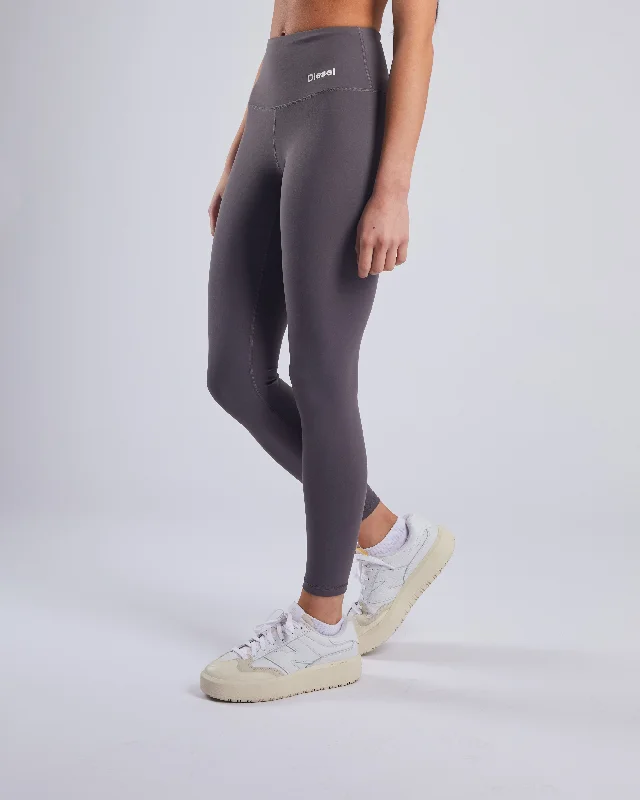 Ana Icon Pant Dark Clay