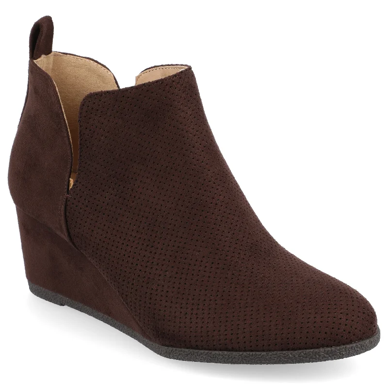 Journee Collection Women's Mylee Wide Width Bootie