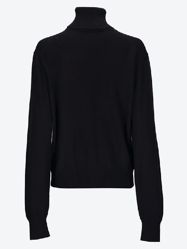 Red ami de cŒur turtleneck sweater